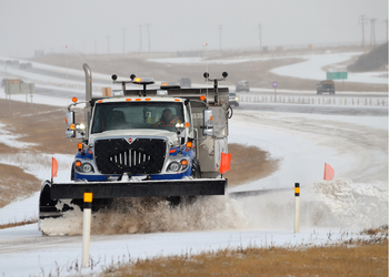 Government-announces-snowplowtow-truck-safety-measures-115